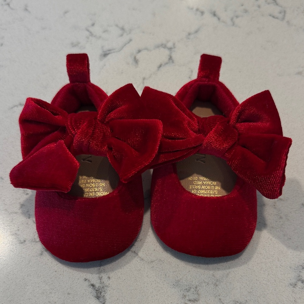 Old Navy Red Baby Shoes with Bow